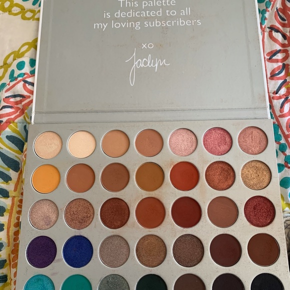 Morphe x Jaclyn Hill Eyeshadow Palette - Picture 4 of 4